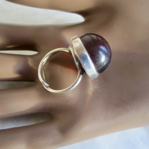 big Baltic amber ring, bezel set, adjustable (currently 7), sterling, vintage - Picture 8 of 9